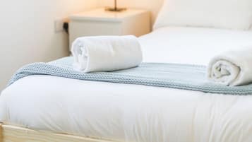 3 bedrooms, iron/ironing board, free WiFi, bed sheets