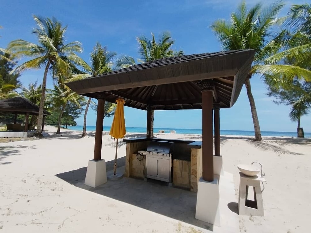 Kudat Riviera Private Beach Villa Resort image