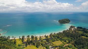 Uitzicht op strand/zee