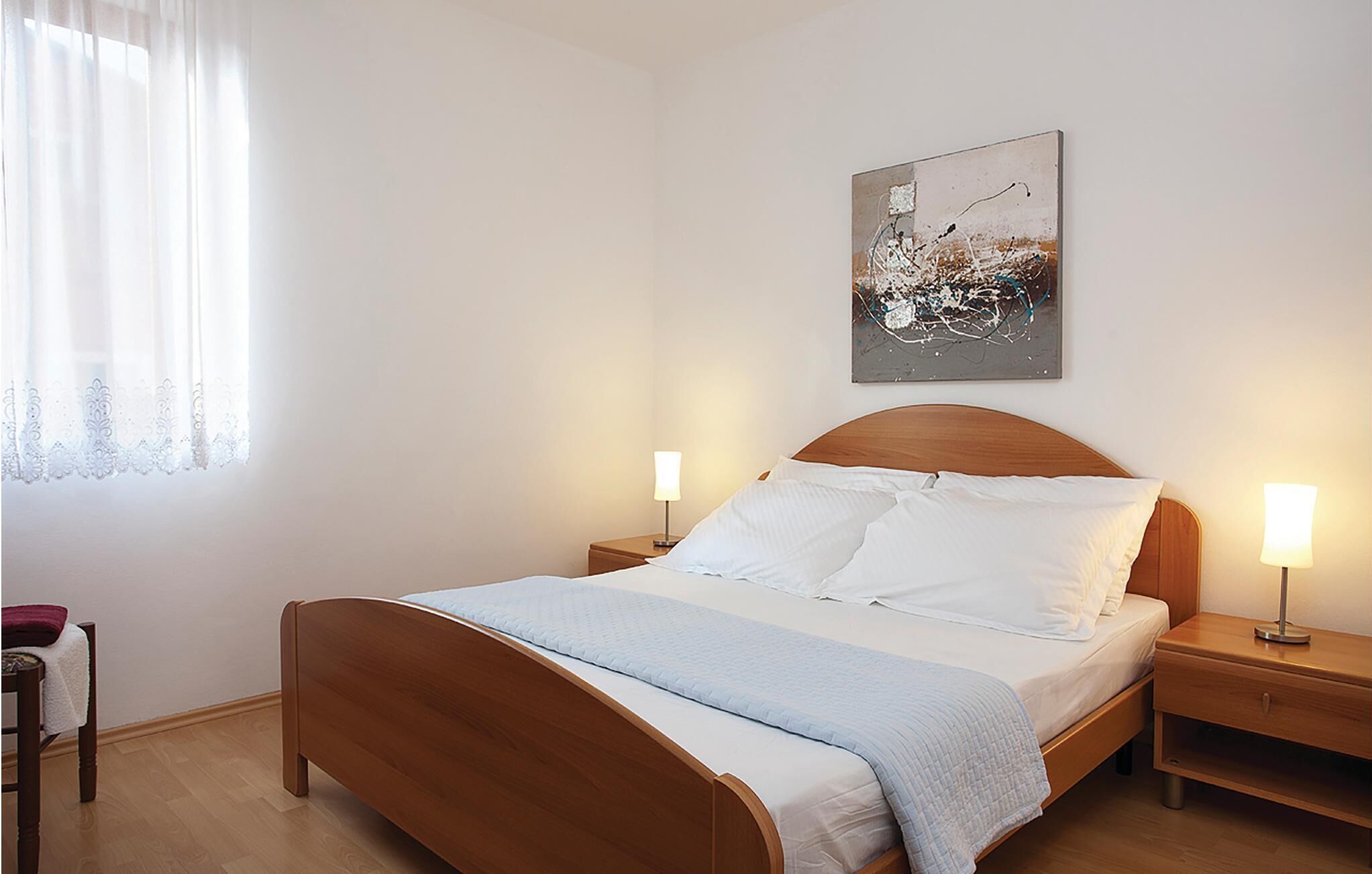 2 habitaciones, wifi gratis y ropa de cama 