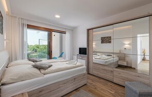 4 habitaciones, caja de seguridad en la habitación y wifi gratis 