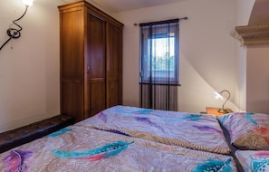 Wi-Fi de cortesia, roupa de cama
