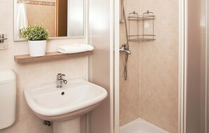 Shower - Awesome apartment in Rabac with WiFi (Rabac)