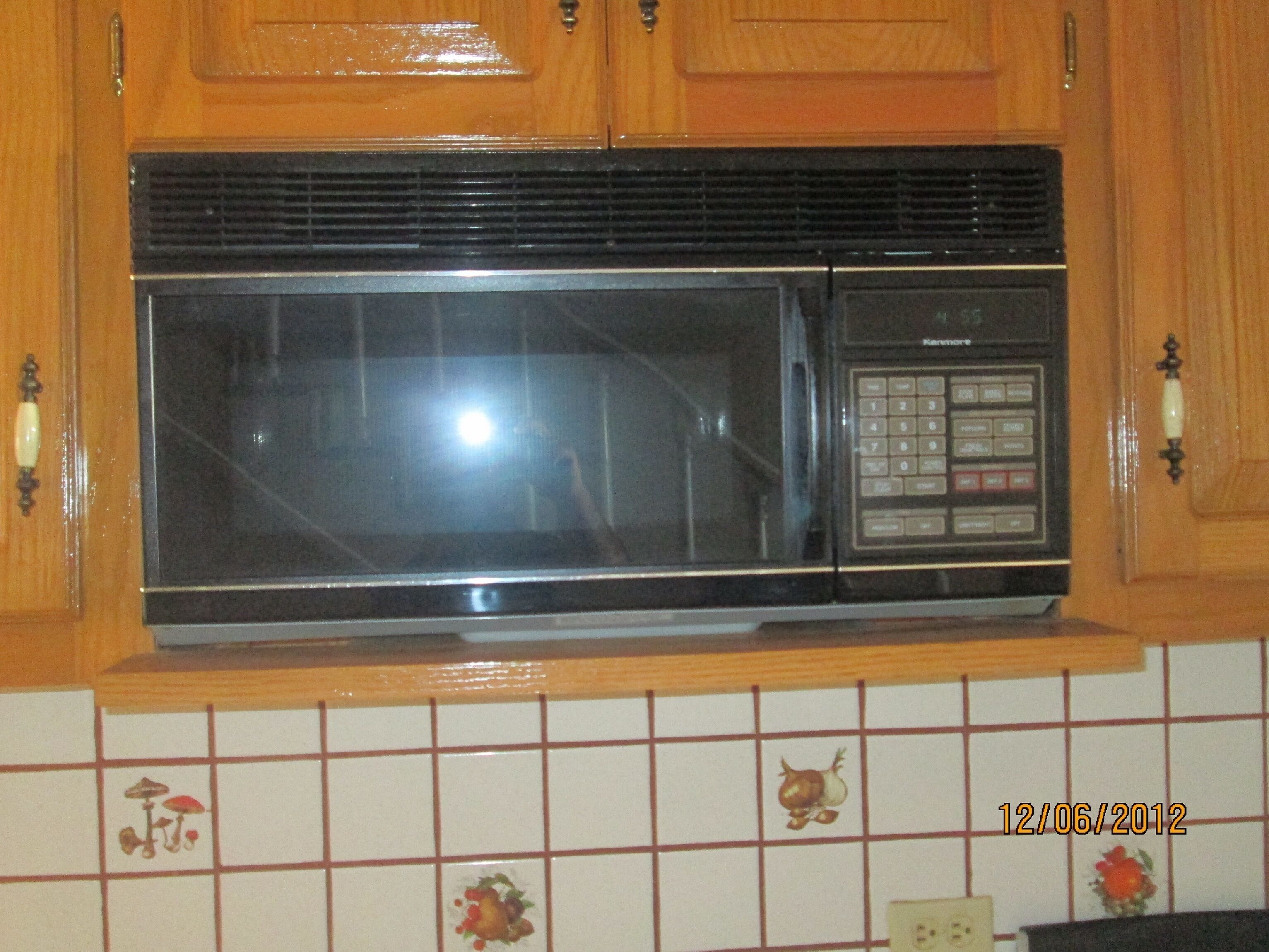 2 Ocean Front Patios, Beautiful Gated And Secure Grounds