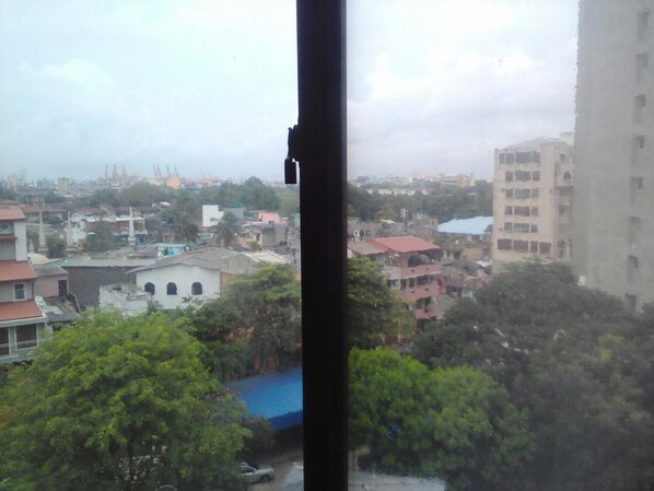 View from property - Haven Fort Hostel (Colombo)