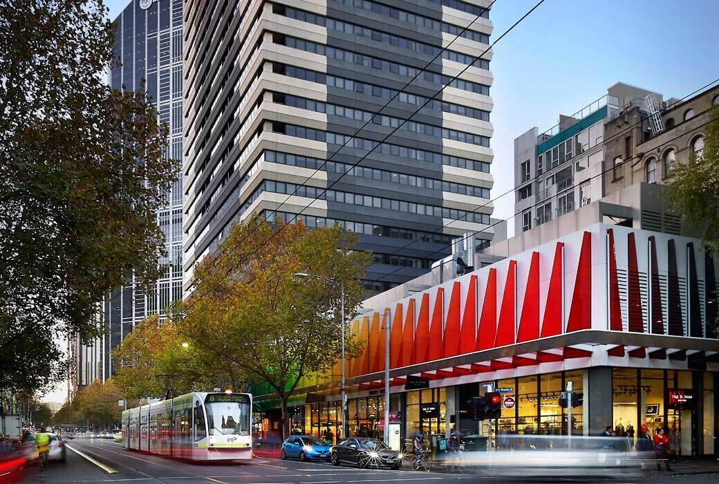 City Centre 2BR Melbourne Apartments + Free WiFi/Gym/Pool