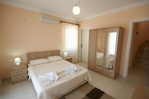 Villa, 3 Bedrooms, Pool View | 3 bedrooms, desk, iron/ironing board, free WiFi - Important Group Turqouise Villa Liana (Milas)