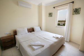 Villa, Non Smoking | Free WiFi, bed sheets