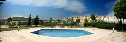 Important Group Turqouise Villa Erika