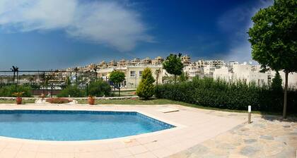 Important Group Turqouise Villa Erika