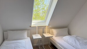 2 bedrooms, travel crib, WiFi - Luna II - Kuddel 15, Germany (Sankt Peter-Ording)