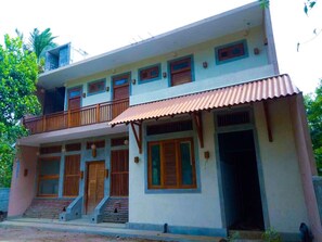 Front of property - Green Kingdom Resort (Polonnaruwa)