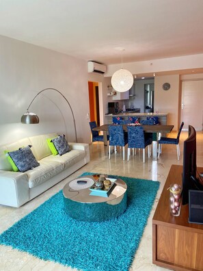 تلفزيون ذكي