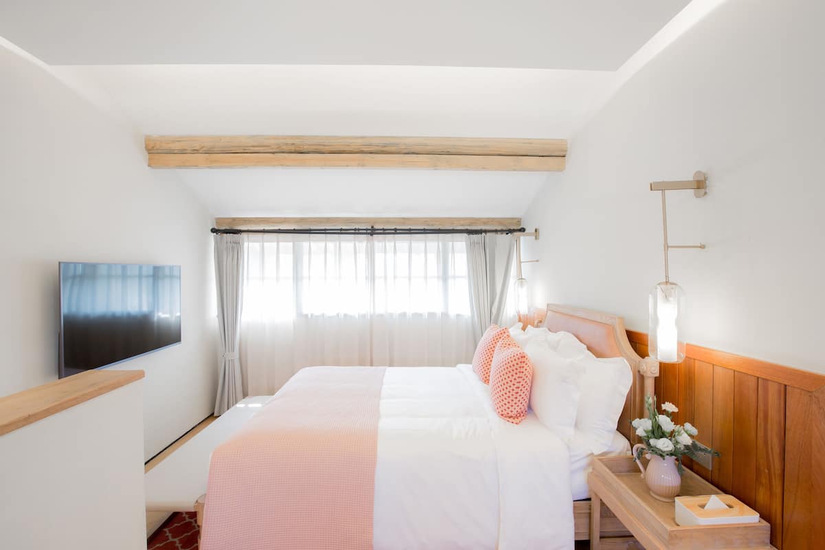 Dúplex Signature | Cortinas opacas, wifi gratis, ropa de cama