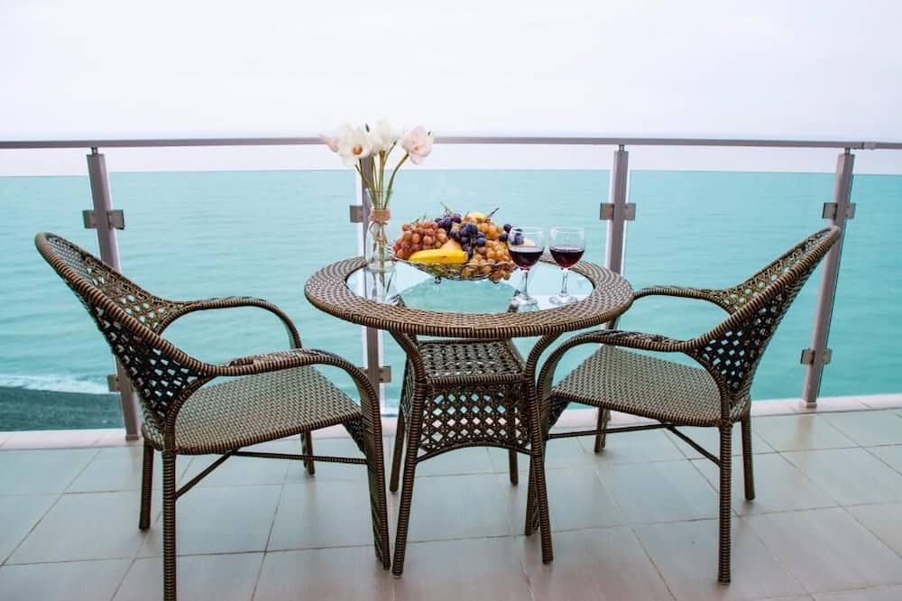 Aqua Batumi Hotel & Apartments