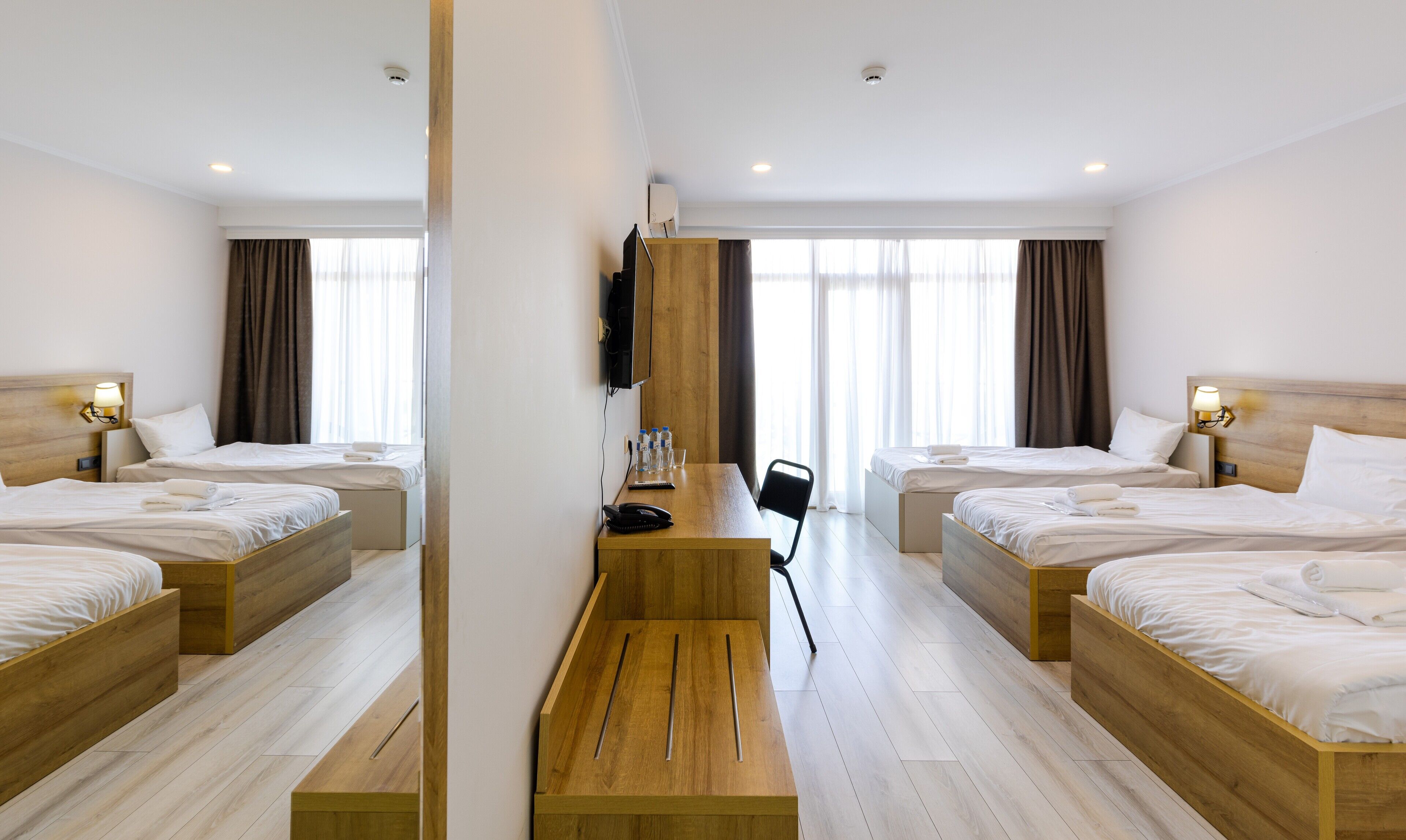 スタンダード トリプルルーム | デスク、防音設備、アイロン / アイロン  台、WiFi (無料)