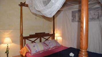 Blackout curtains, soundproofing, iron/ironing board