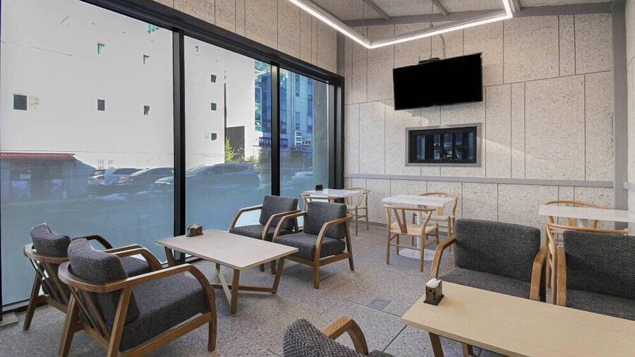 Gwangju Gwangsangu Hanam Hound Hotel