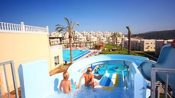 Indoor pool, 7 outdoor pools, pool umbrellas, pool loungers
