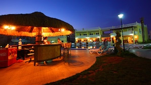 Poolbar