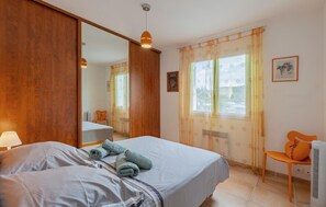 3 habitaciones, cuna de viaje y wifi gratis