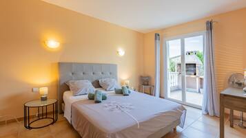 3 slaapkamers, reisbedje, gratis wifi