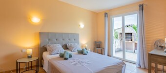 Gorgeous home in Cessenon sur Orb