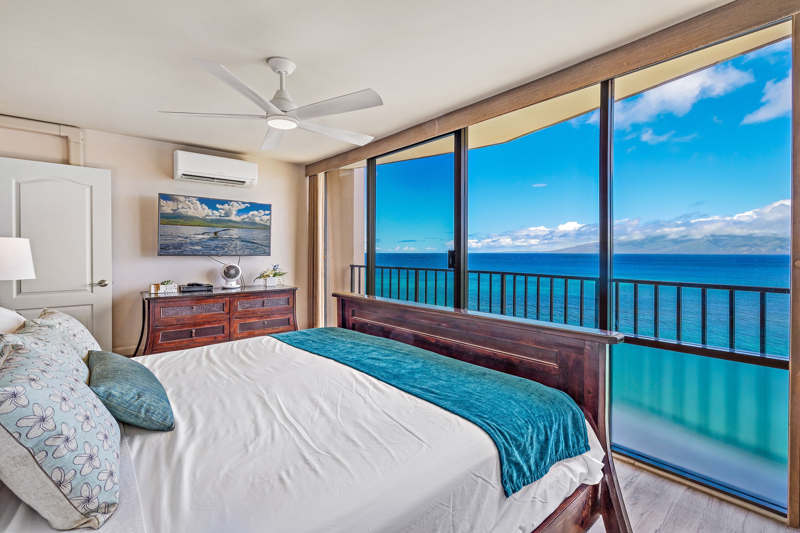 1 bedroom, iron/ironing board, internet, bed sheets