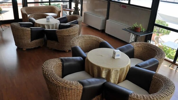 Lobby sitting area - Hotel Holiday (Foggia)