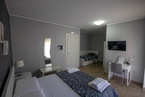 In-room safe, rollaway beds, free WiFi, bed sheets
