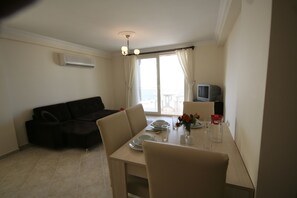 Villa | Living area | LCD TV - Important Group Royal Heights Limpet (Milas)