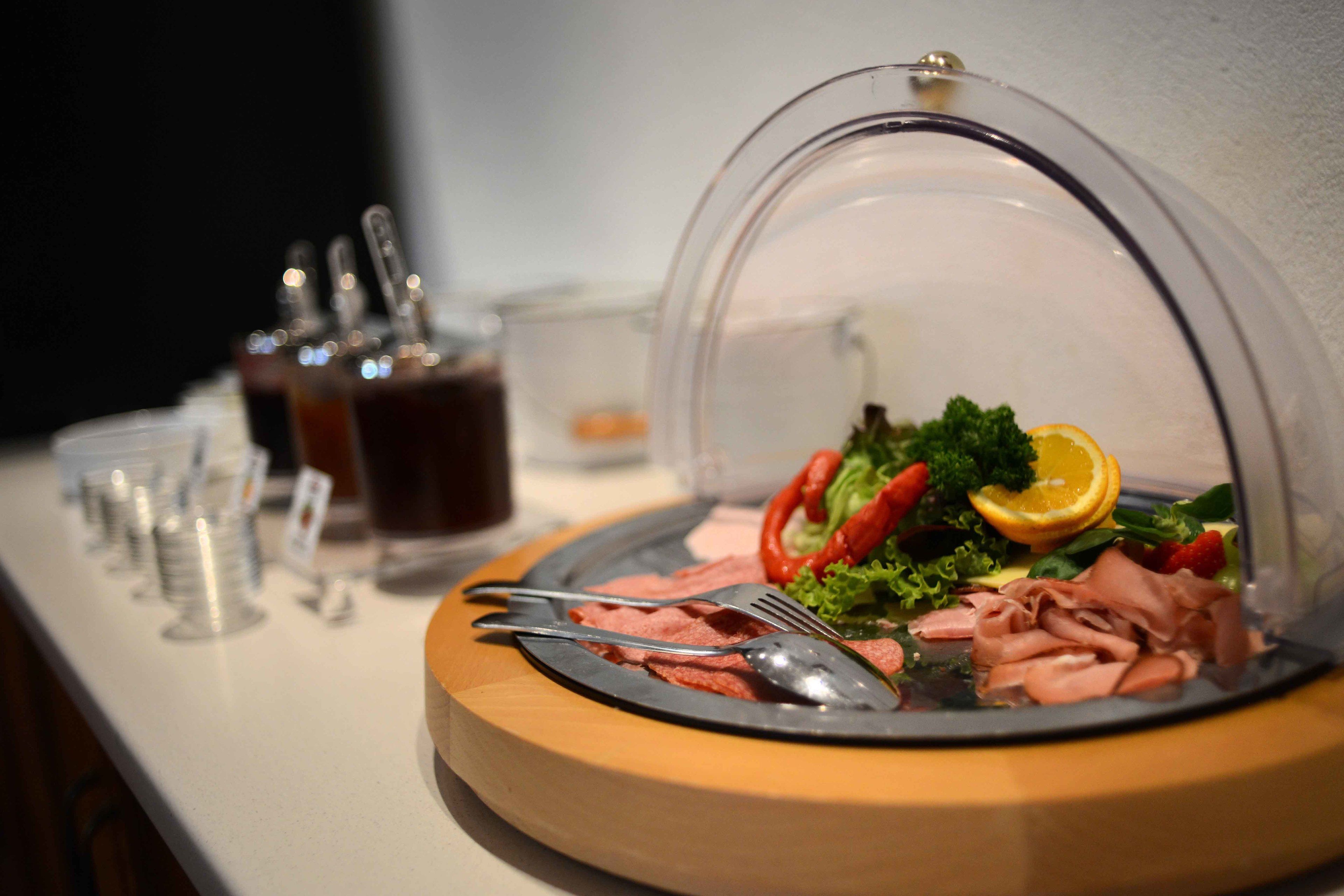 Tägliches inbegriffenes Frühstücksbuffet