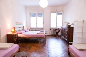 Apartment, 2 Bedrooms (Big) | Iron/ironing board, free cribs/infant beds, free WiFi, bed sheets - Apartments Main Street (Belgrade)
