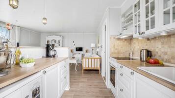 Køleskab, kogeplade