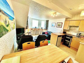 Panoramic-Apartment, eigenes Bad, Meerblick ( 5   Wow!  ) | Lounge