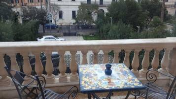 Chambre Double, bain Ă remous