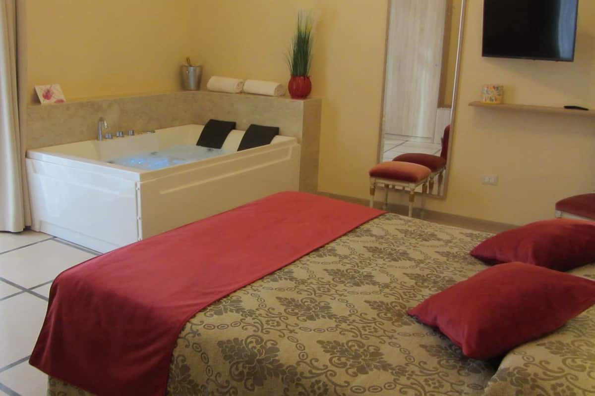 Double Room, Jetted Tub | Private spa tub