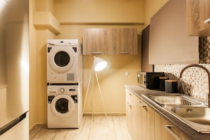 Apartment | Private kitchen | Full-sized fridge, microwave, oven, stovetop - High Class Huge Central Apartment (Athens)