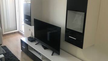 Apartment (Ul cetinjski put, ul 2 bb) | Living area