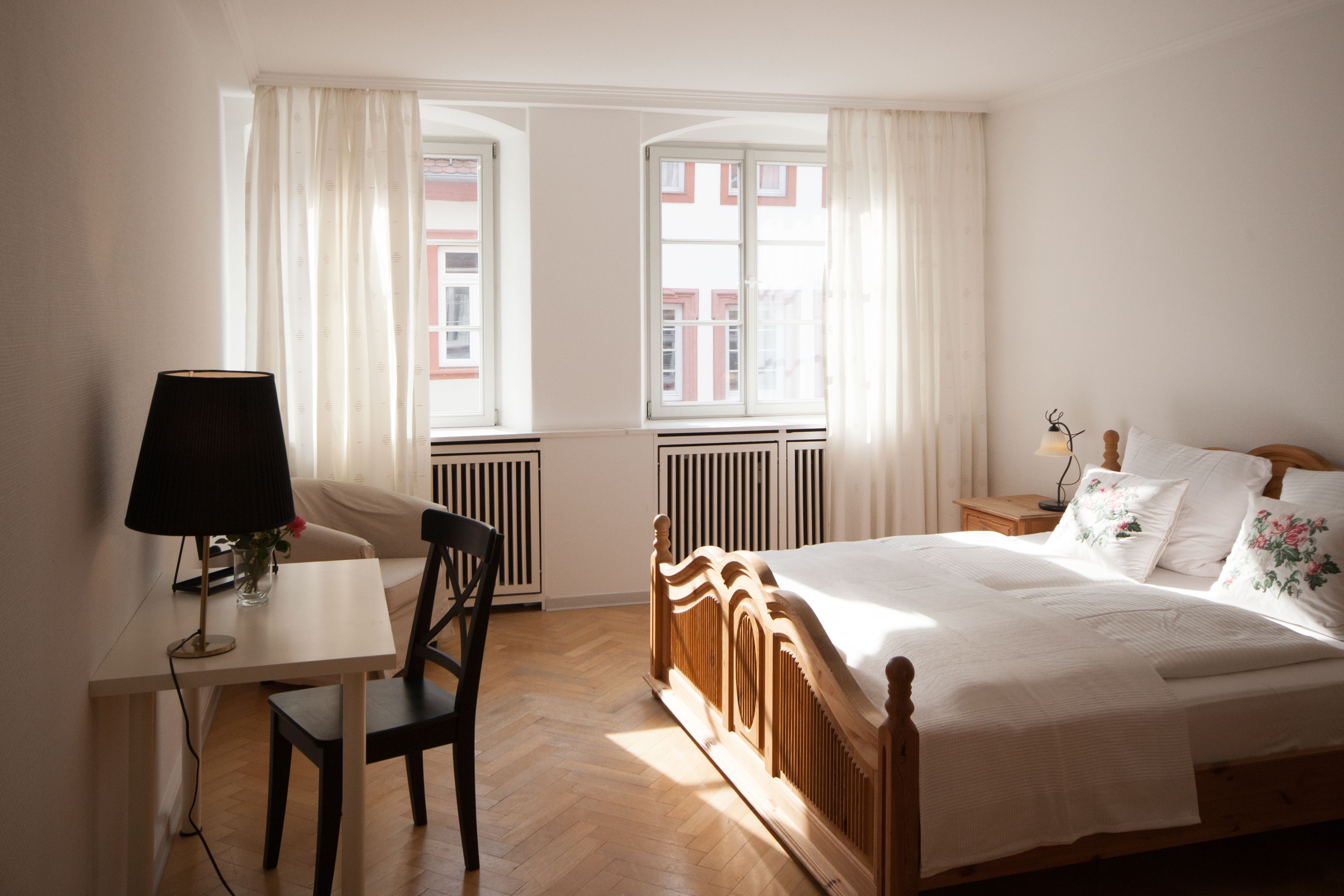 Deluxe Apartment | Individually furnished, desk, iron/ironing board, rollaway beds