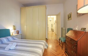 2 bedrooms, free WiFi, bed sheets - Awesome apartment in Rapallo (GE) (Rapallo (GE))