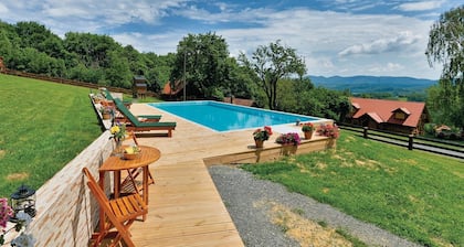 Acogedora casa en Novi Marof con WiFi