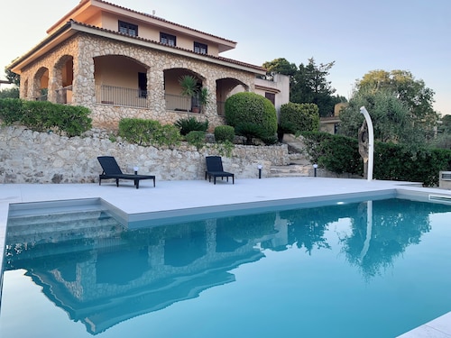Villa Rina - relaxing vacations in the hills with beautiful pool exclusively