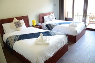 Habitación Deluxe con 2 camas individuales, 2 camas individuales | Servicio de la habitación