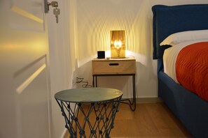 Chambre Double Économique, 1 grand lit, salle de bains privée (external) | Draps italiens Frette, literie de qualité supérieure