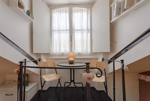 Estudio | Servicio de comidas en la habitación