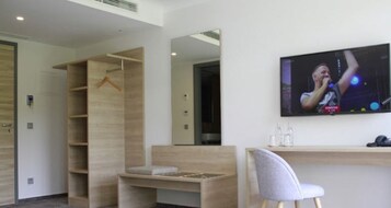 Centro de negocios en la habitación