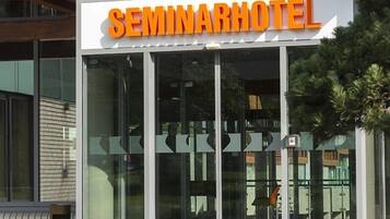 Entrada de la propiedad