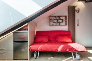 Studio | Wohnbereich | Flachbildfernseher