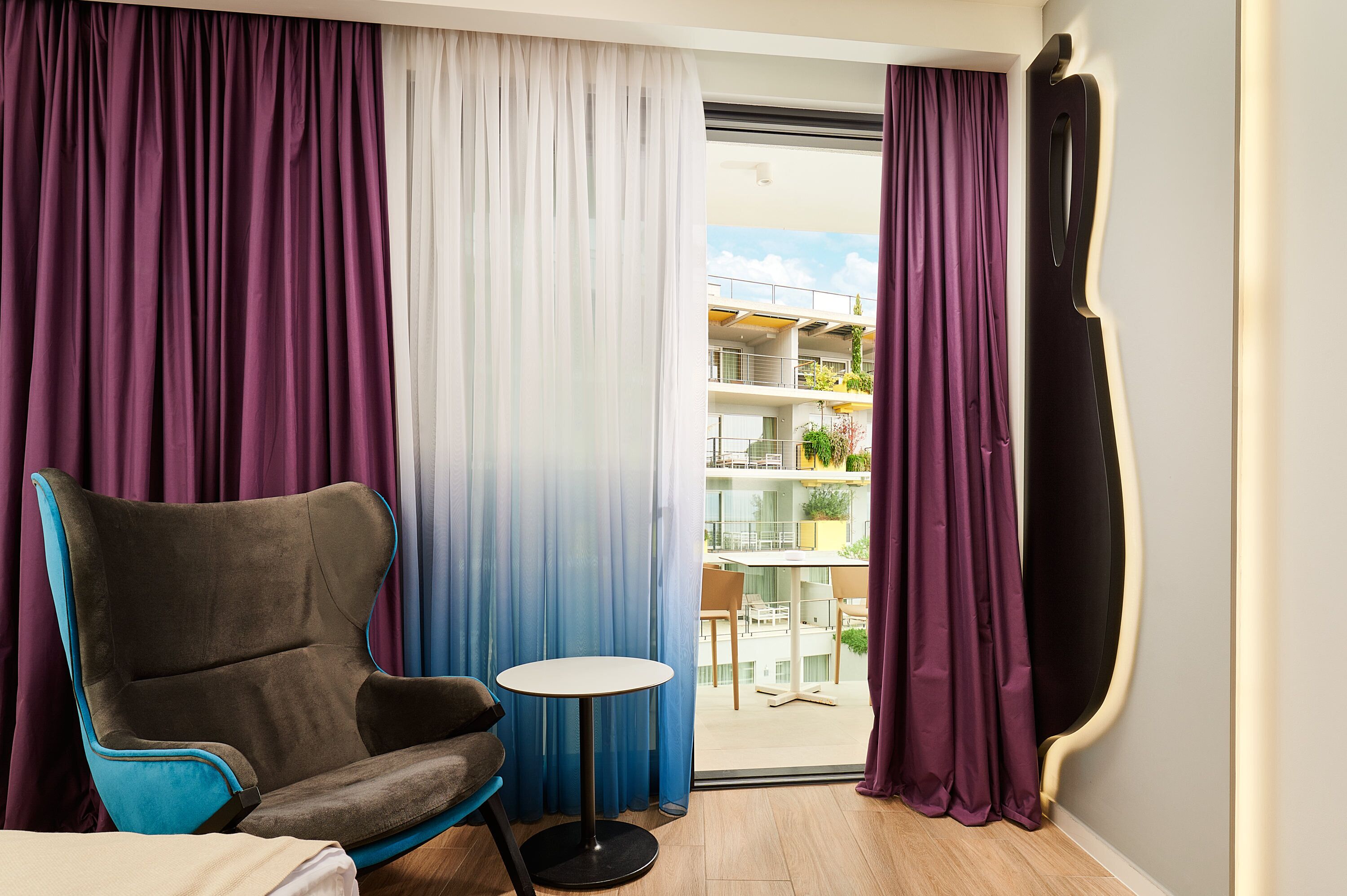 standard single room | 1 bedroom, minibar, in-room safe, desk